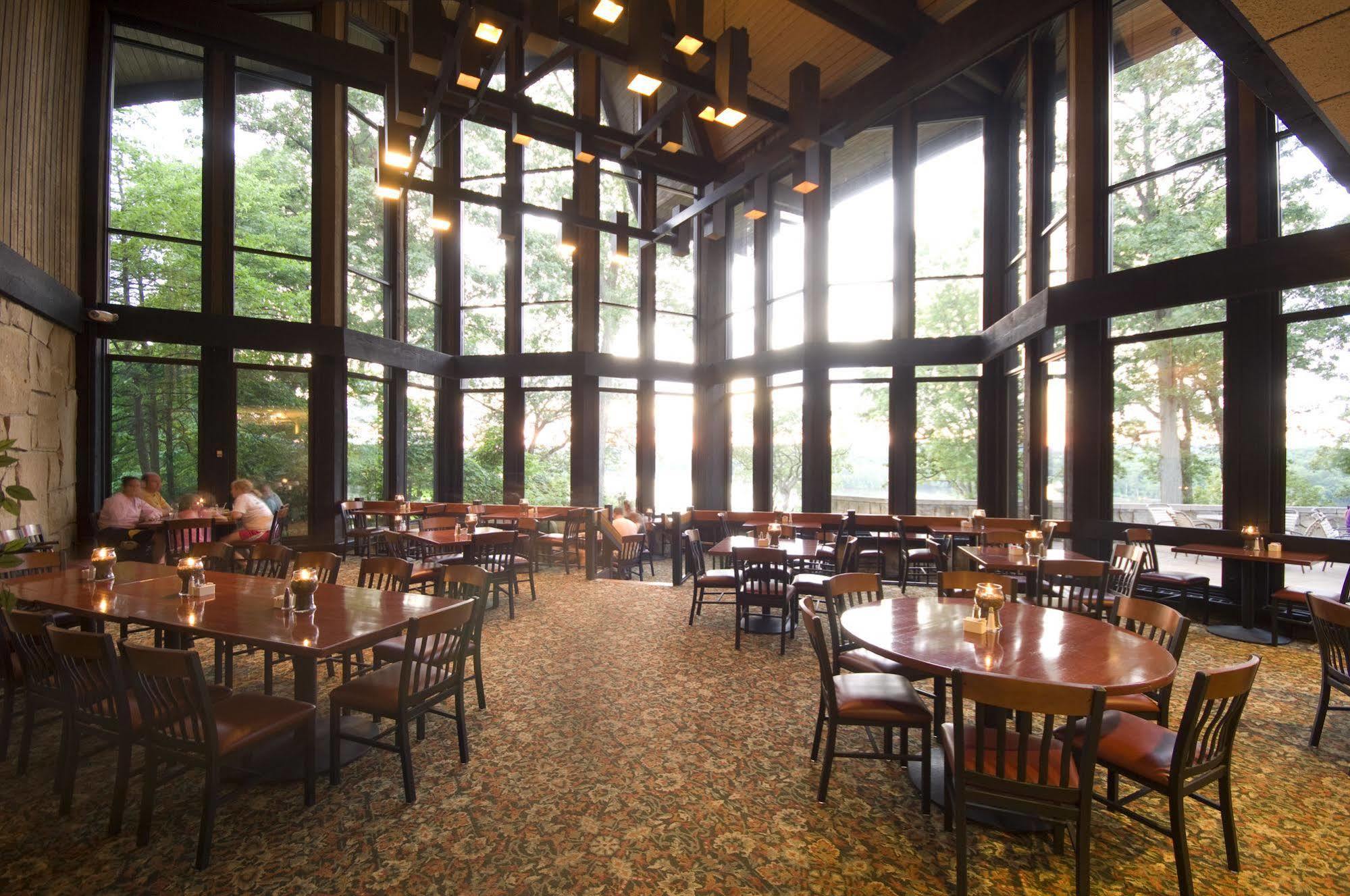 Mohican Lodge And Conference Center Perrysville 외부 사진