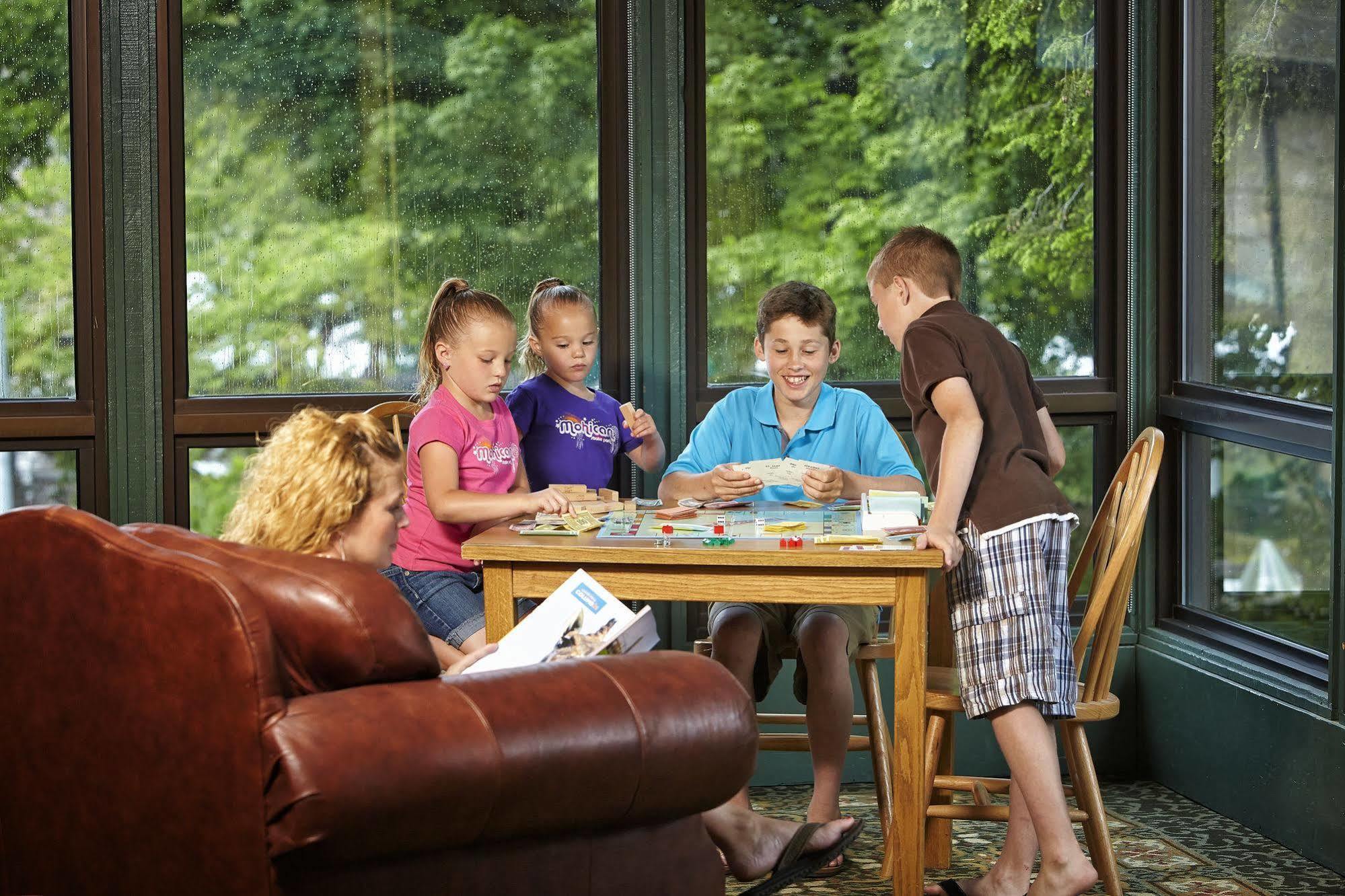 Mohican Lodge And Conference Center Perrysville 외부 사진