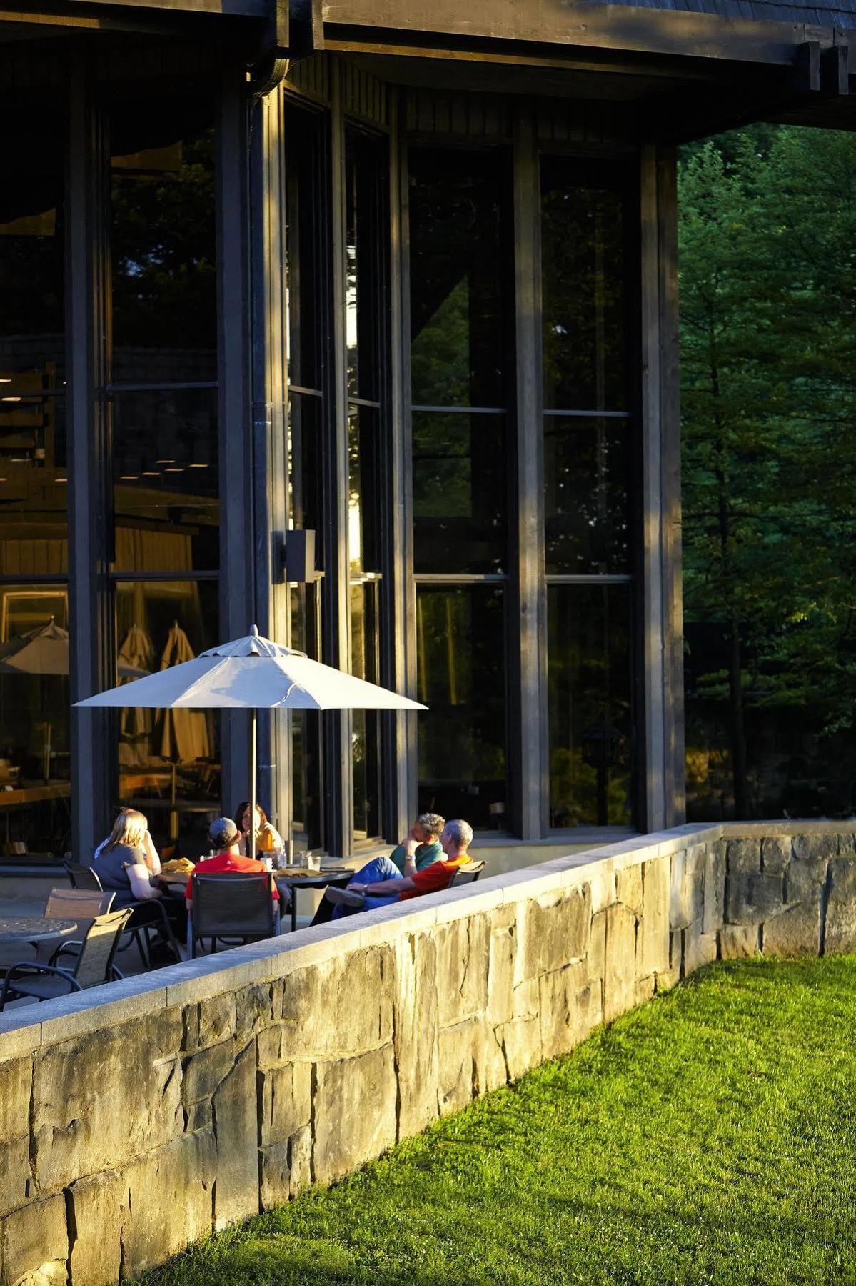 Mohican Lodge And Conference Center Perrysville 외부 사진