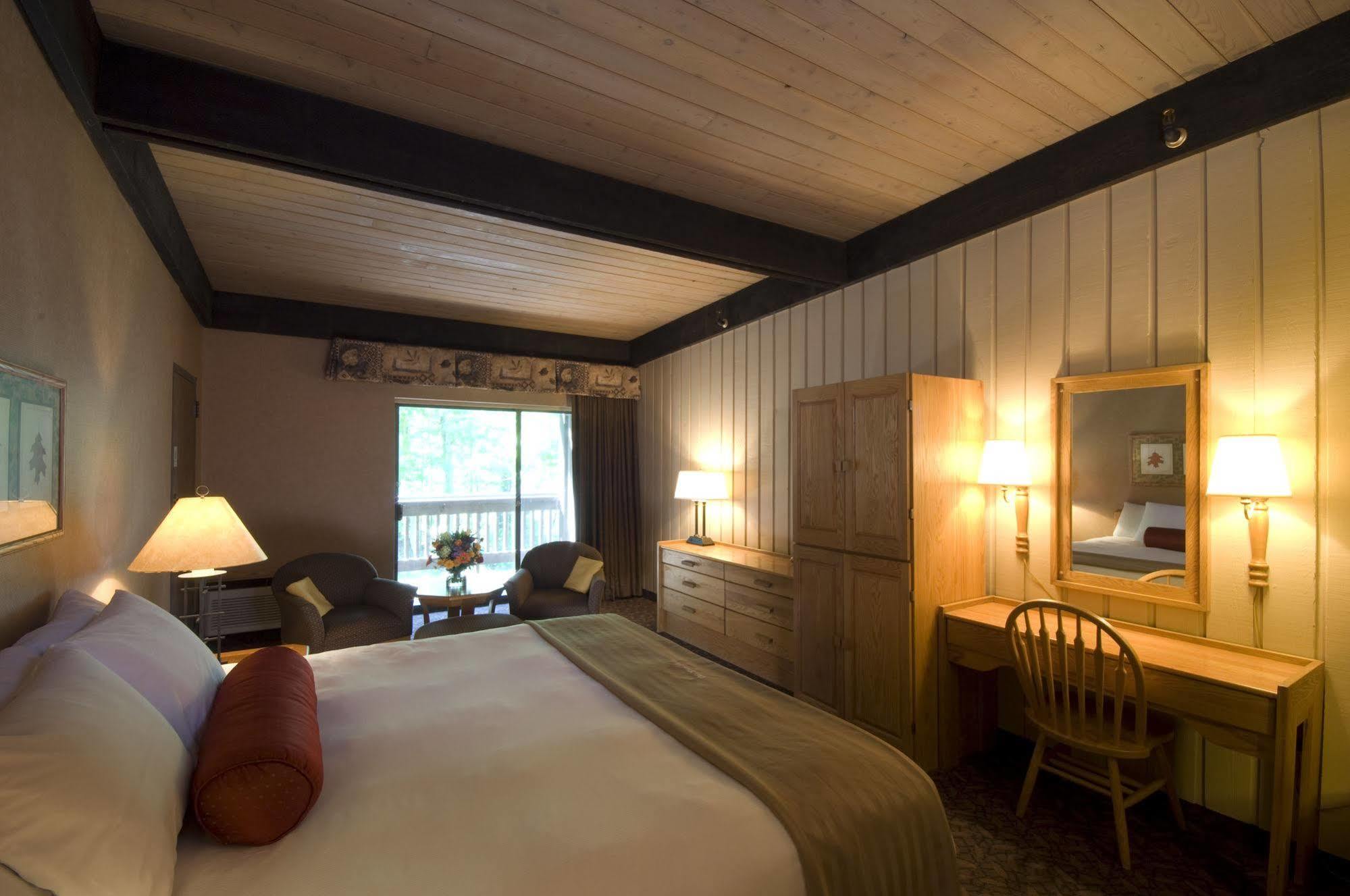 Mohican Lodge And Conference Center Perrysville 외부 사진