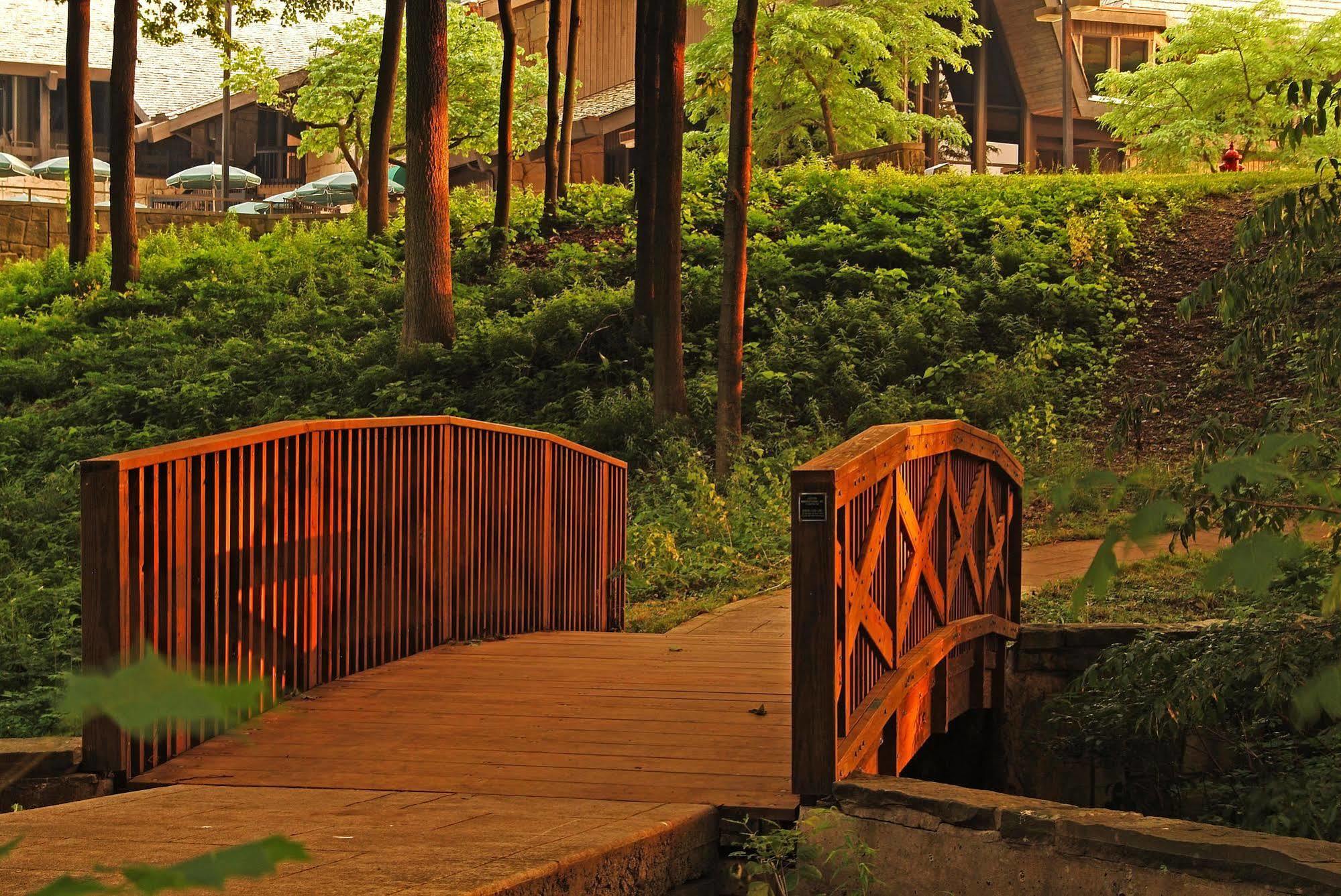 Mohican Lodge And Conference Center Perrysville 외부 사진